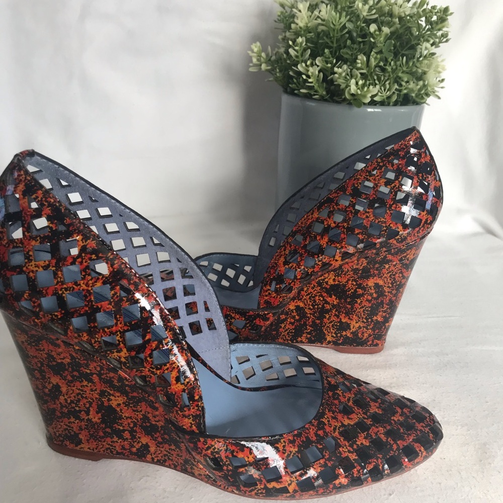Ashley Dearborn tortoise Harlow caged wedges